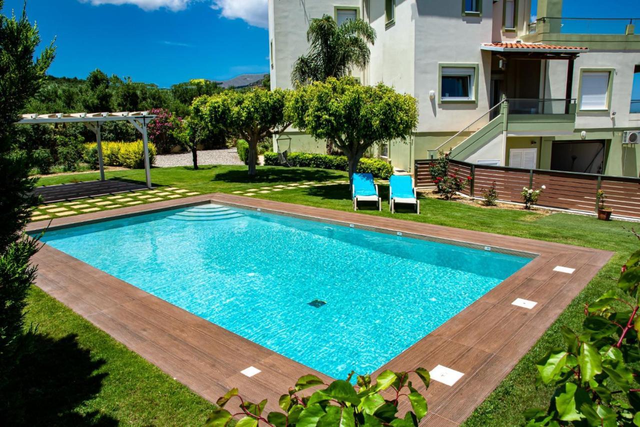 Villa Dimokratia Kolymbari Exterior photo